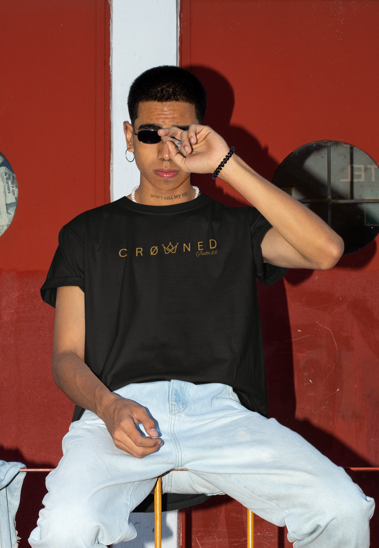 Crowned Hustler T-Shirt Unisex Inspirational Tee Motivational Shirt Gift for Entrepreneurs Casual Wear Empowerment Apparel